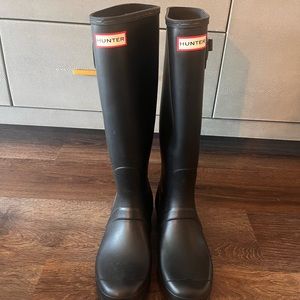 Hunter Original Tall Rain Boot in Matte Black